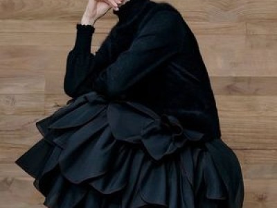 송혜교 오랜만에 새 헤어스타일로 화제