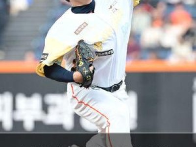 류현진 조기 강판에 한화 팬들 실망