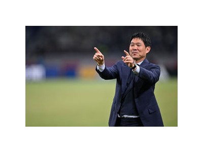 모리야스 감독의 3분 작전타임으로 일본 승리