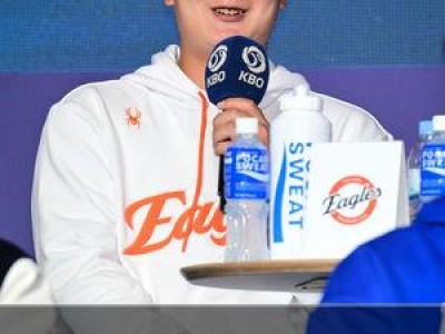 한화 이글스 개막 미디어데이 공약 이행 나서