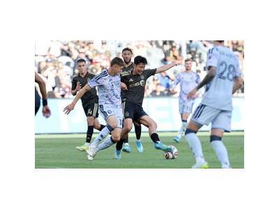 손흥민 LAFC에서 고전 계속 감독의 전략에 팬들 실망