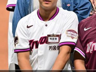 박준현 학교폭력 논란으로 데뷔 앞둔 신인 투수 위기