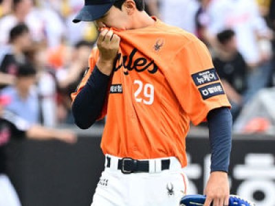 황준서 1군 복귀전 2회도 못 던지자 팬들 실망