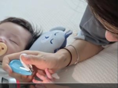 손담비 이규혁 아빠의 현실 육아 인증샷으로 화제