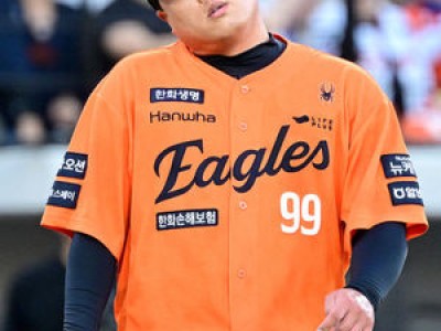 류현진 1이닝 5실점에 자존심 상한 한화 팬들 반응